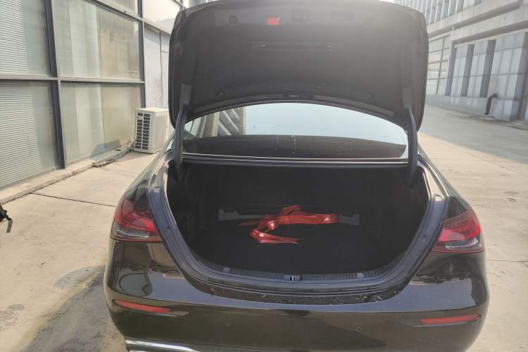 Used Mercedes-Benz E-Class 2021 E 300 L Stylish Model