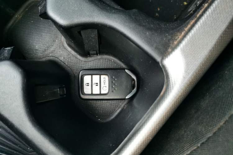 Used Honda CR-V 2017 Hybrid 2.0L Pure Speed Edition
