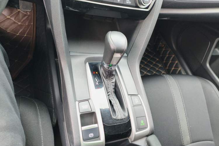 Used Honda Civic 2016 220TURBO CVT Luxury Edition