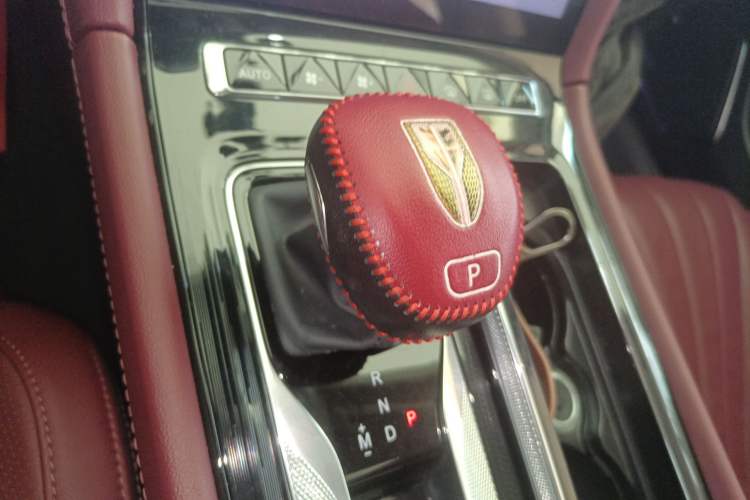 Used Hongqi H5 2023 2.0T Automatic Smart Connect Flagship Edition
