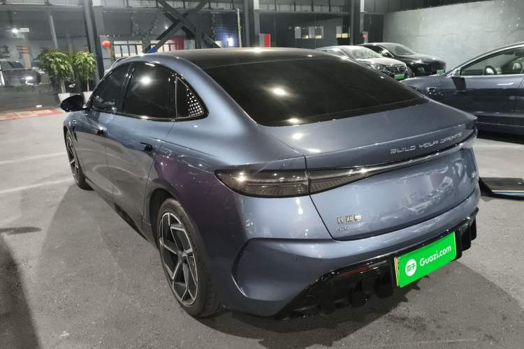 Used BYD Seal 2022 700 km Long-Range Rear-Wheel-Drive Version
