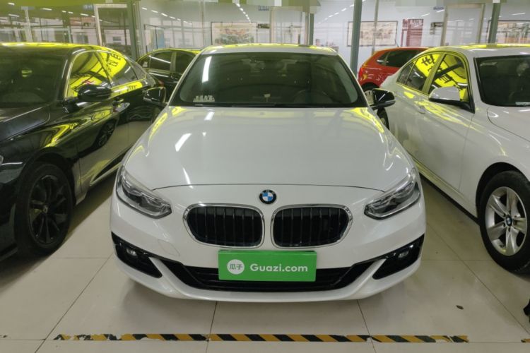 Used BMW 1 Series 2018 120i Design Package Model

