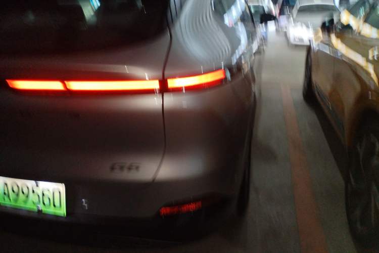 Used XPeng G6 2025 625 Long-Range Max Flagship Edition
