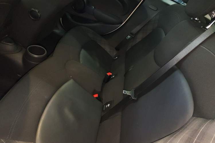 Used  MINI 2016 1.5T COOPER Five-Door Edition
