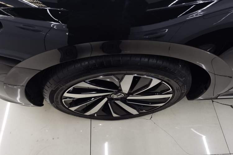 Used Volkswagen Passat 2023 Revised 330TSI Elite Edition
