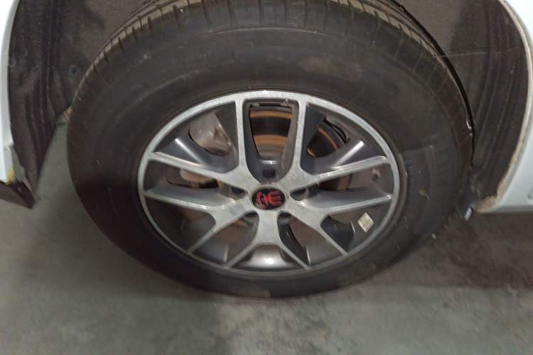 Used BYD Song 2016 GaiShi Edition 1.5TID Automatic Elite Model
