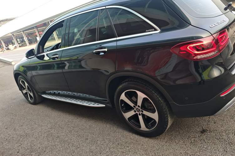 Used Mercedes-Benz GLC 2022 Refreshed GLC 260 L 4MATIC Dynamic Edition