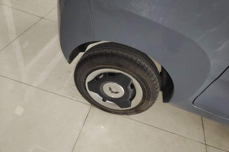 Used Wuling Hongguang MINIEV 2022 Macaron Premium Model – Lithium Iron Phosphate
