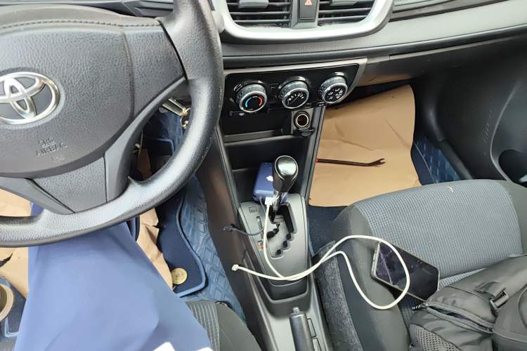 Used Toyota YARiS L 2016 Revised 1.5E CVT Charming Edition