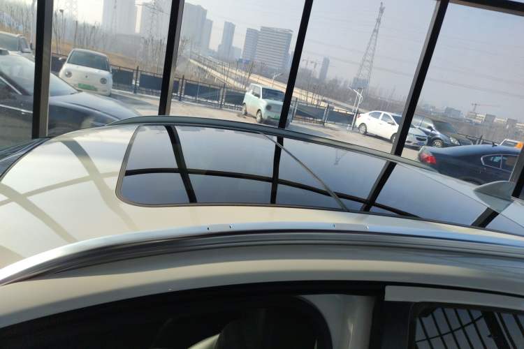 Used Honda Vezel 2020 1.5L CVT Pioneer Edition