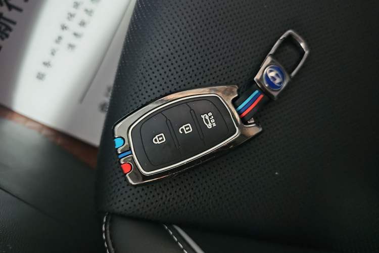 Used Hyundai ix25 2017 1.6L Automatic Smart Version
