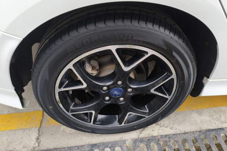 Used Ford Focus 2017 1.5T CTCC White and Black Limited Edition
