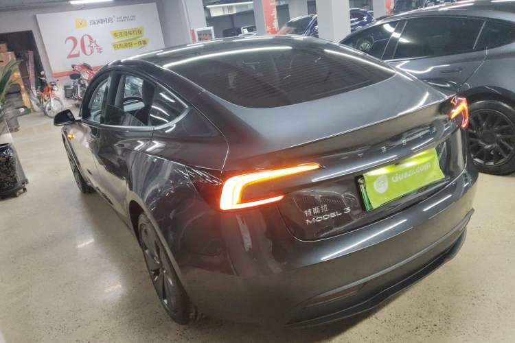 Used Tesla Model 3 2025 Rear-Wheel-Drive Version
