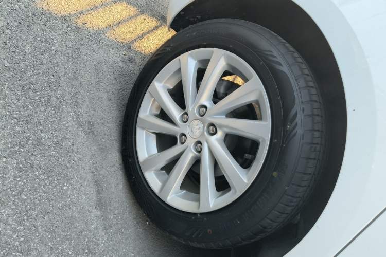 Used Buick Verano 2015 Sedan 15S Automatic Ambition Model
