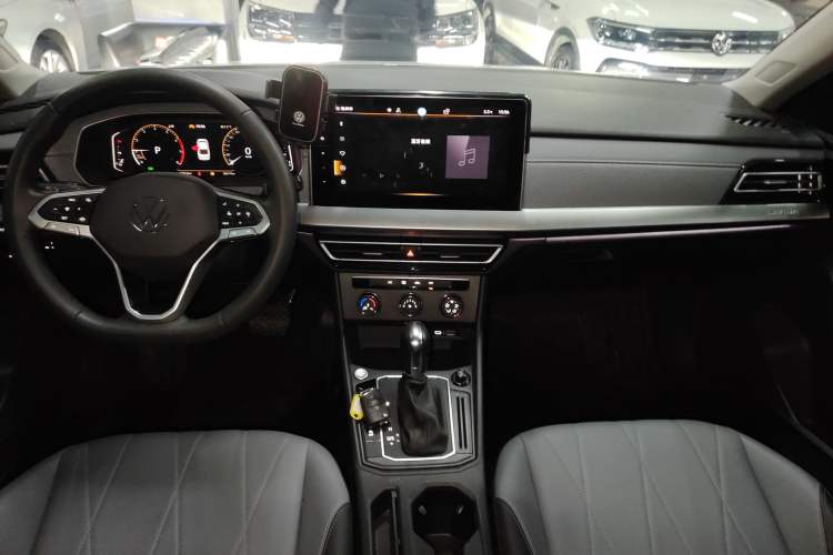 Used Volkswagen Lavida 2024 1.5L Automatic 5 Million Edition