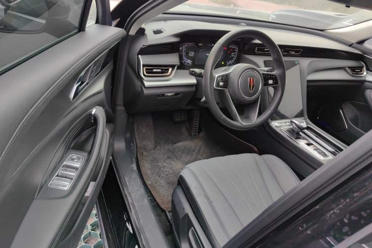 Used Hongqi H5 2024 1.5T DCT Smart Connect Flagship Edition
