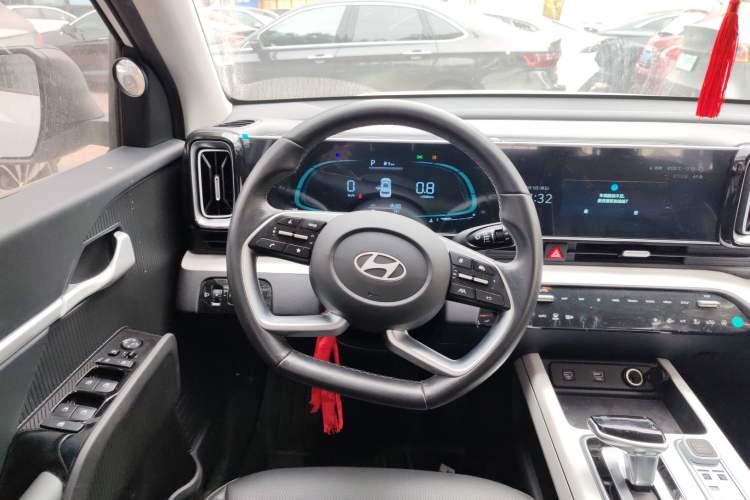 Used Hyundai ix35 2023 Musso 2.0L Deluxe Edition DLX