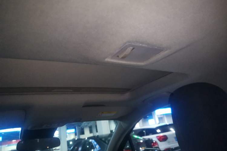 Used Buick Encore 2015 1.4T Automatic Two-Wheel Drive Urban Elite Version