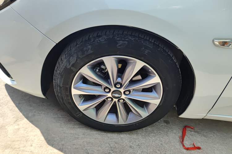 Used Chevrolet Monza 2022 320 Automatic Enjoyment Sunroof Version
