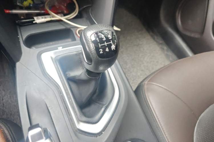 Used GAC Trumpchi GS4 2015 200T Manual Luxury Edition