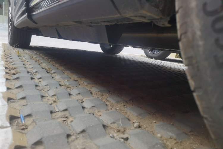 Used Hongqi HS7 2023 2.0T Automatic All-Wheel Drive Flagship Edition Six Seats
