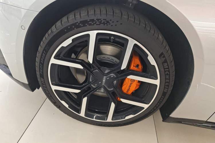 Used XPeng P7 2025 Model—702 Long Range Ultra
