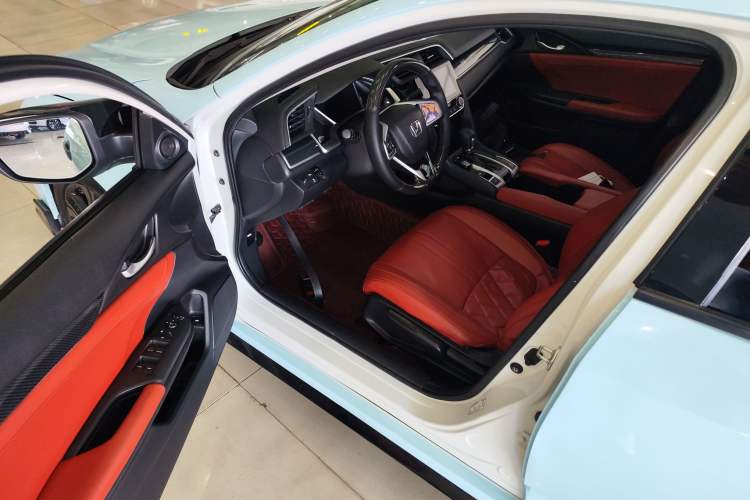 Used Honda Civic 2019 220TURBO CVT Dynamic Edition China VI Emission Standard