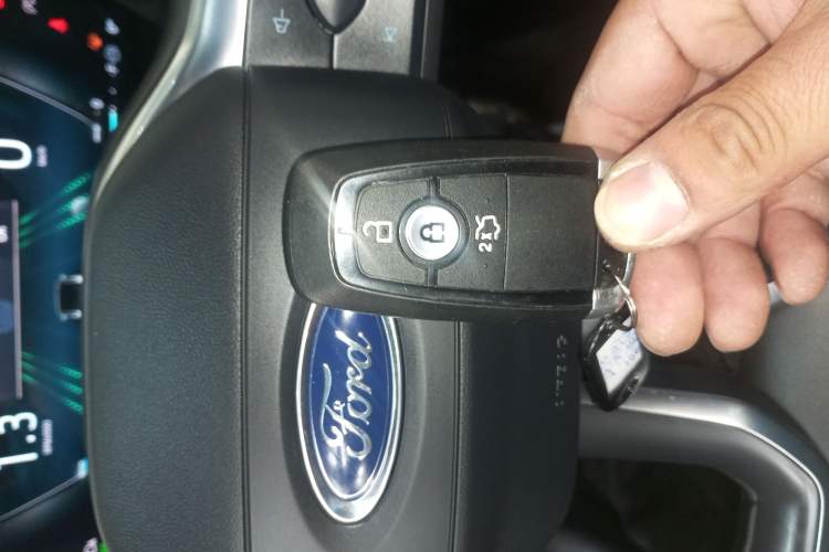 Used Ford Mondeo 2025 2.0T EcoBoost Ultimate Edition
