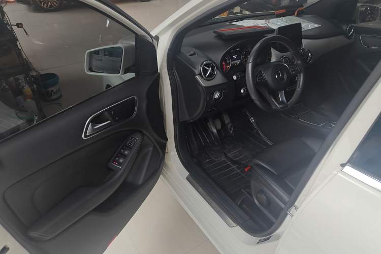 Used Mercedes-Benz B-Class 2019 B 200 Sport Edition
