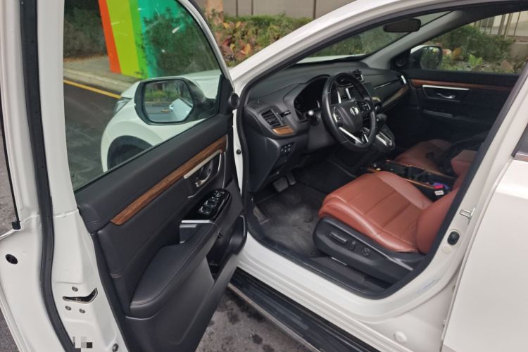 Used Honda CR-V 2021 240TURBO CVT 2WD Fashion Edition