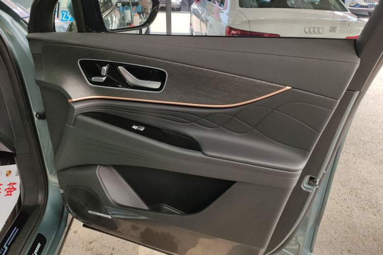 Used Chery Tiggo 9 2023 Facelift 2.0T Dual-Clutch Two-Wheel Drive Luxury Edition 5 Seats
