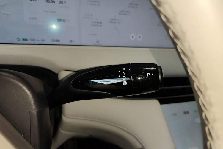 Used  LS7 2023 100kWh Lux All-Wheel-Drive Version