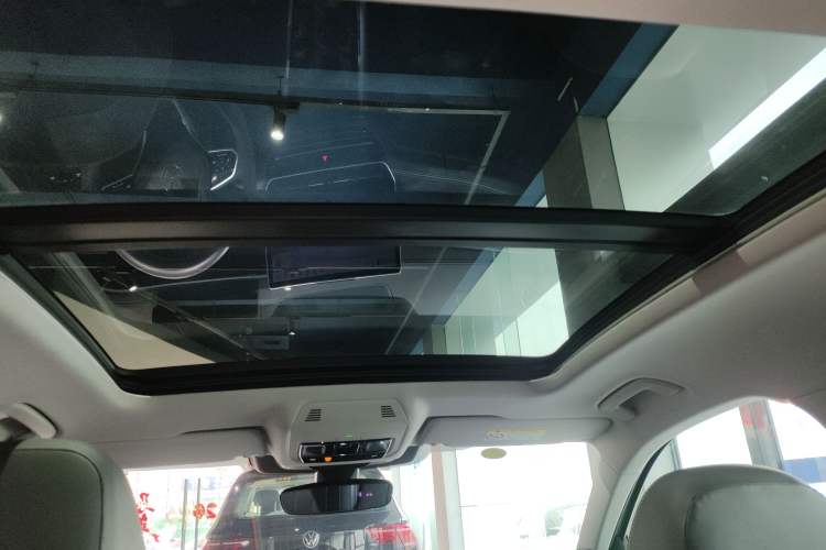 Used Volkswagen Passat 2025 Pro 380TSI Dragon Supreme Edition