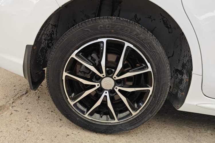 Used BYD Song MAX 2017 1.5T Automatic Smart Connect Luxury 7-Seater