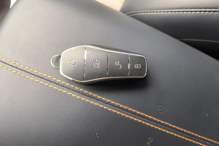 Used BYD Song PLUS New Energy 2023 Champion Edition DM-i 110KM Flagship Model
