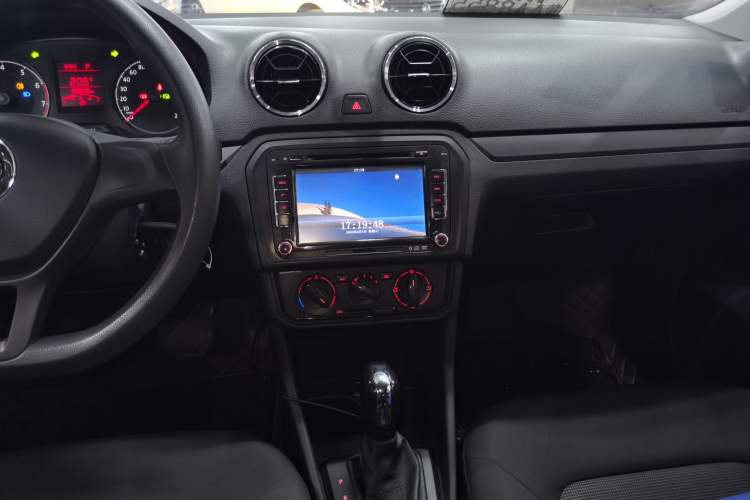 Used Volkswagen Jetta 2017 1.5L Automatic Fashion Model