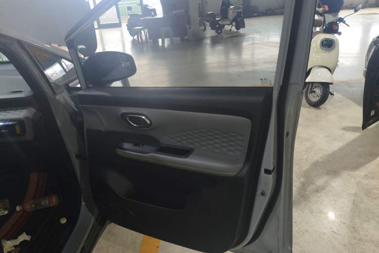 Used AION Y 2022 70 Enjoyment Edition Lithium Iron Phosphate
