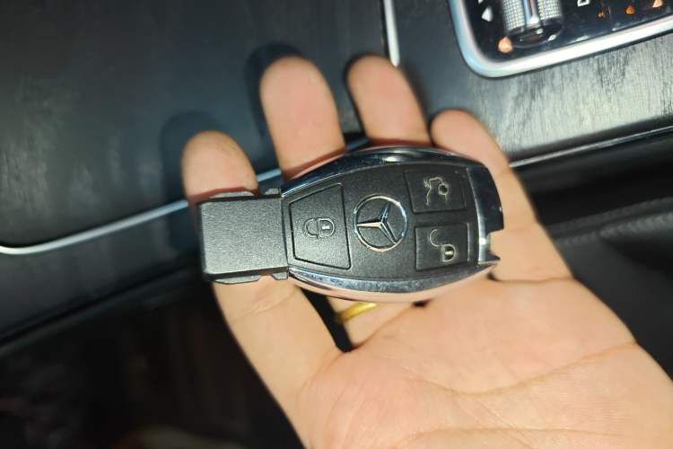 Used Mercedes-Benz C-Class 2017 Restyled C 180 L Fashion Edition Sport Version
