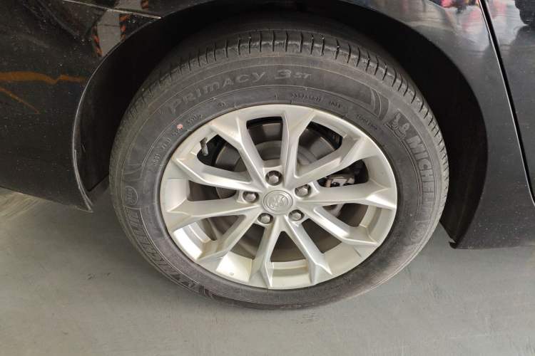 Used Buick LaCrosse 2021 552T Luxury Version