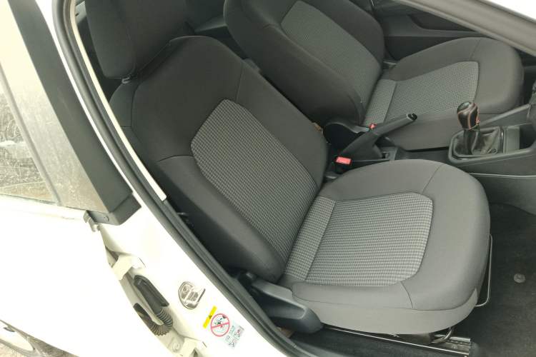 Used Volkswagen Santana 2016 1.6L Manual Fashion Edition