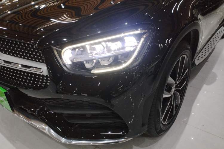 Used Mercedes-Benz GLC 2020 Facelift GLC 300 L 4MATIC Dynamic Edition
