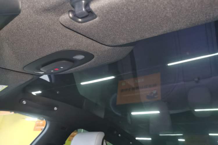 Used  SU7 2024 Rear-Drive Ultra-Long Range Advanced Pro-Level Intelligent Driving Version