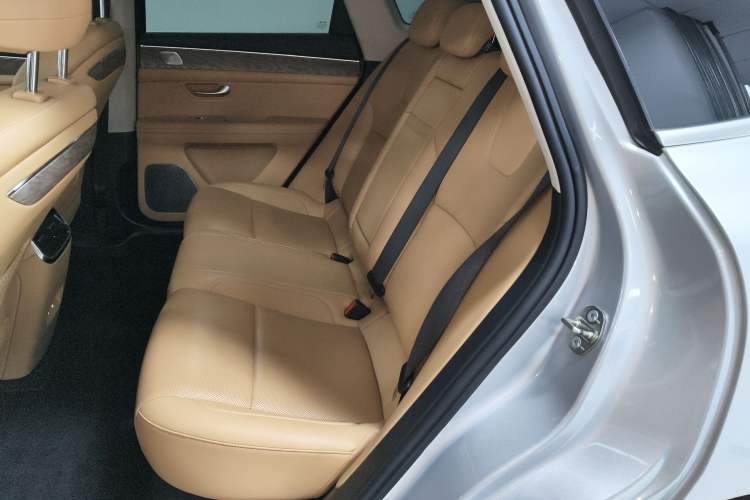 Used Hima AITO M5 2022 Extended-Range Four-Wheel Drive Performance Version
