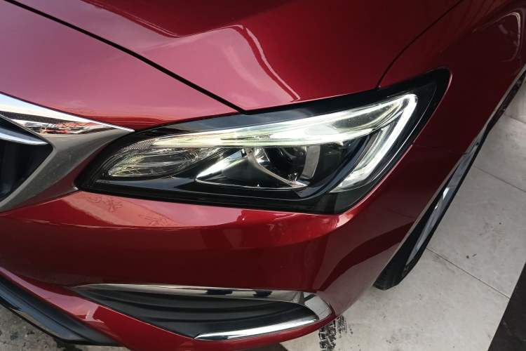 Used Buick Verano 2018 Sedan 15S Automatic Leading Model