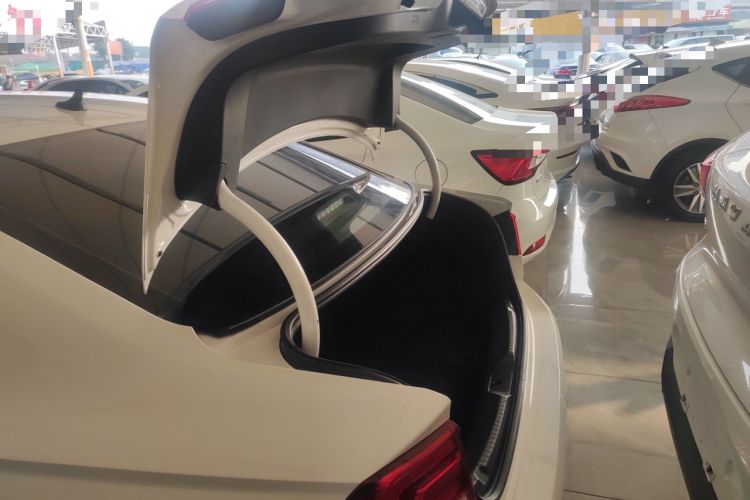 Used Volkswagen Lamando 2017 230TSI DSG Fashion Edition
