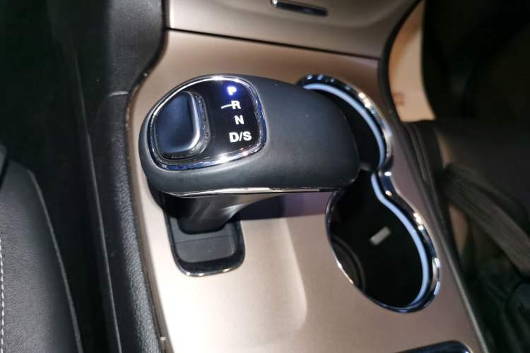 Used  Grand Cherokee 2014 3.0L Comfort Navigation Edition
