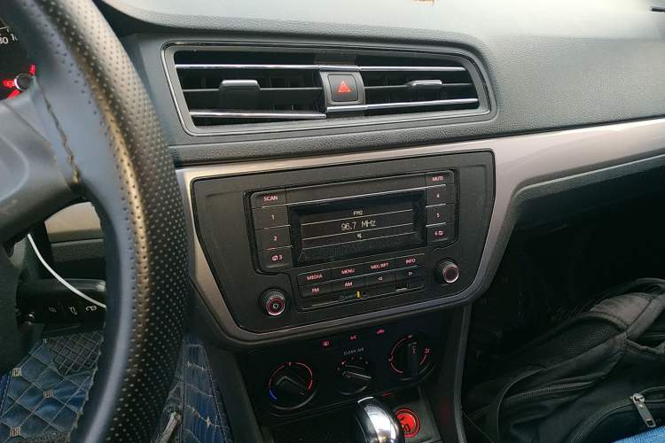 Used Volkswagen Lavida 2019 Lavida Start 1.5L Automatic Trendy Version China VI Standard