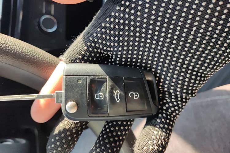 Used Volkswagen Lavida 2023 New Rui 1.5L Automatic New Yi Edition