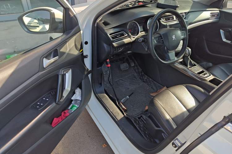 Used Peugeot 408 2014 1.8L Automatic Luxury Edition