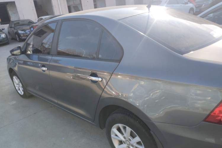 Used Skoda Rapid 2013 1.4L Manual Enjoyment Model
